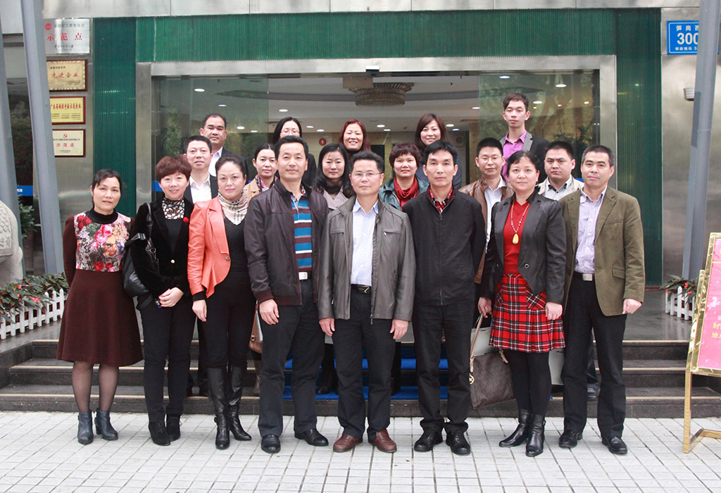 图形1.jpg 图形1.jpg