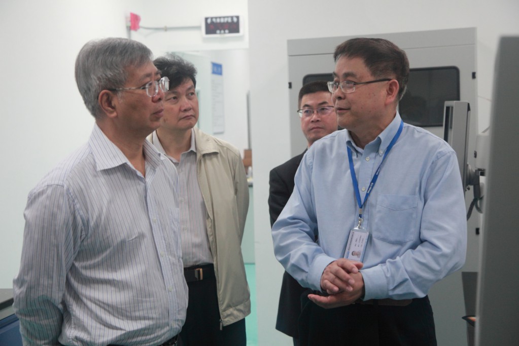 图形1.jpg 图形1.jpg